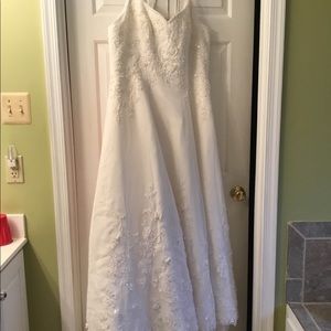 Ivory Wedding Gown, Veil and Shawl
